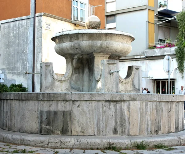 Fontana Gioacchino Murat 2